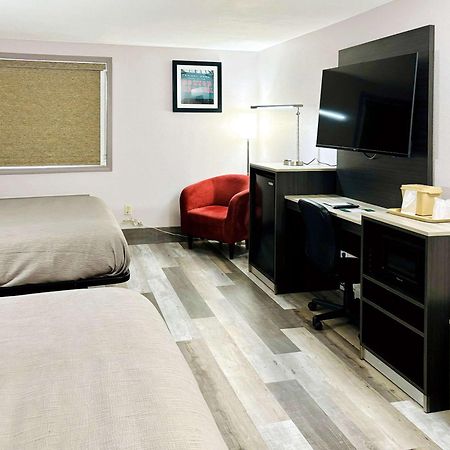 Quality Inn Raynham - Taunton Екстериор снимка