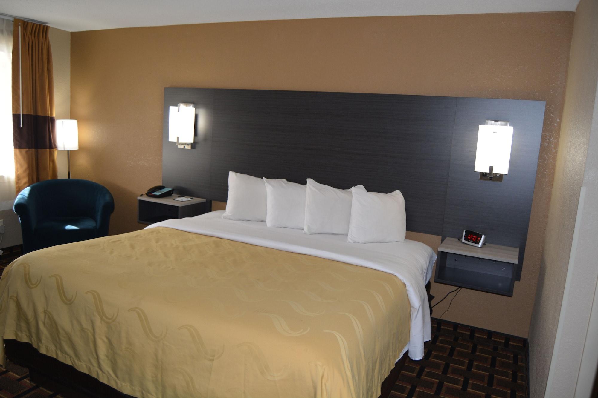 Quality Inn Raynham - Taunton Екстериор снимка