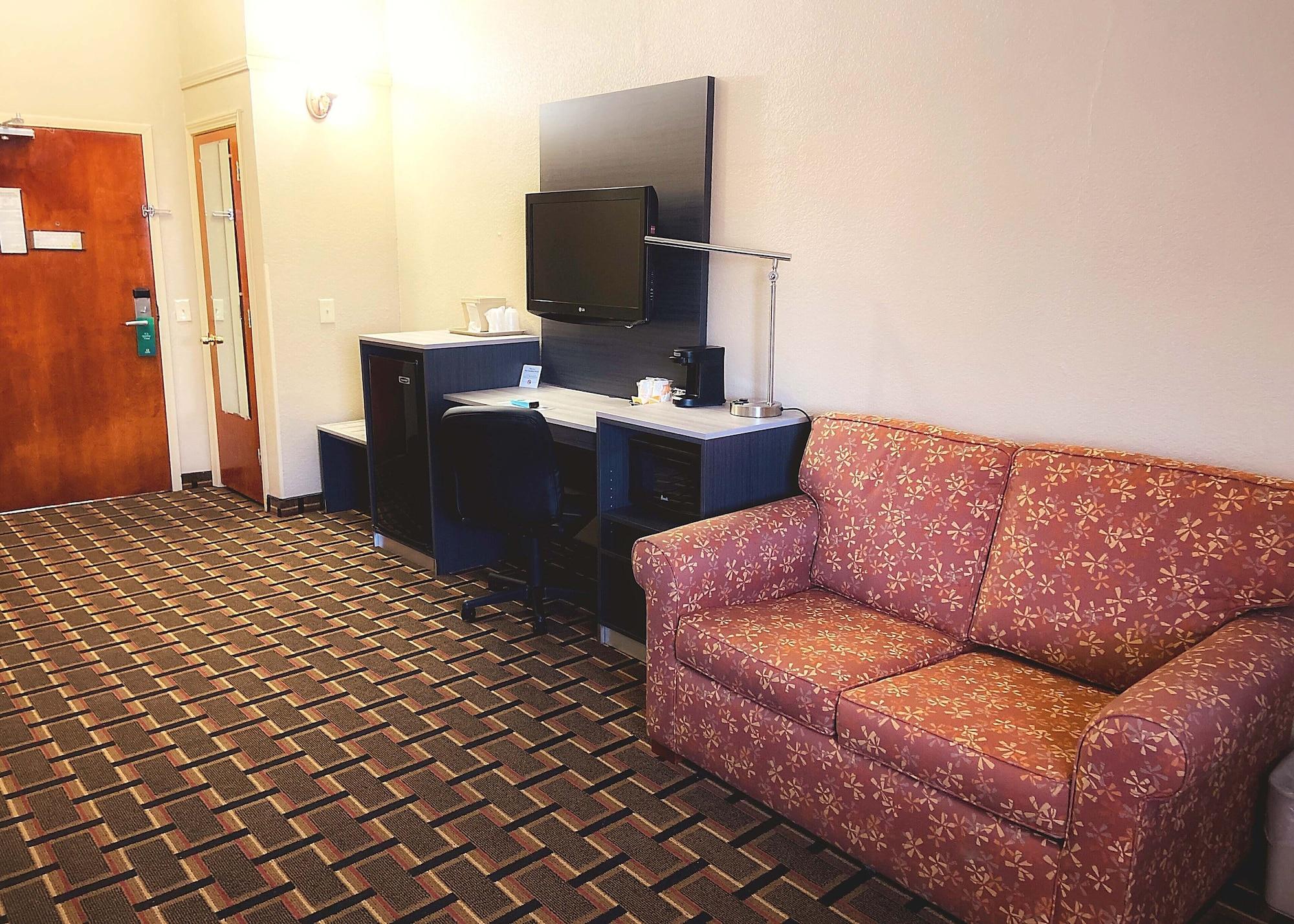 Quality Inn Raynham - Taunton Екстериор снимка