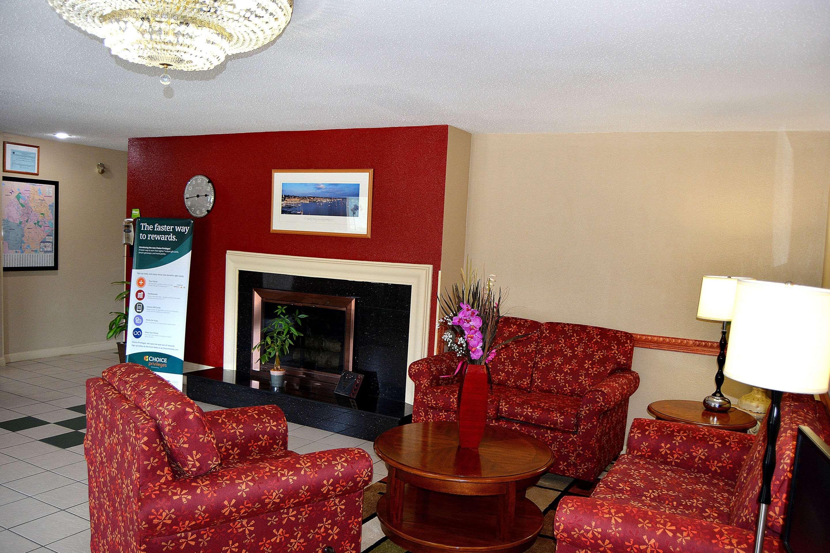 Quality Inn Raynham - Taunton Екстериор снимка