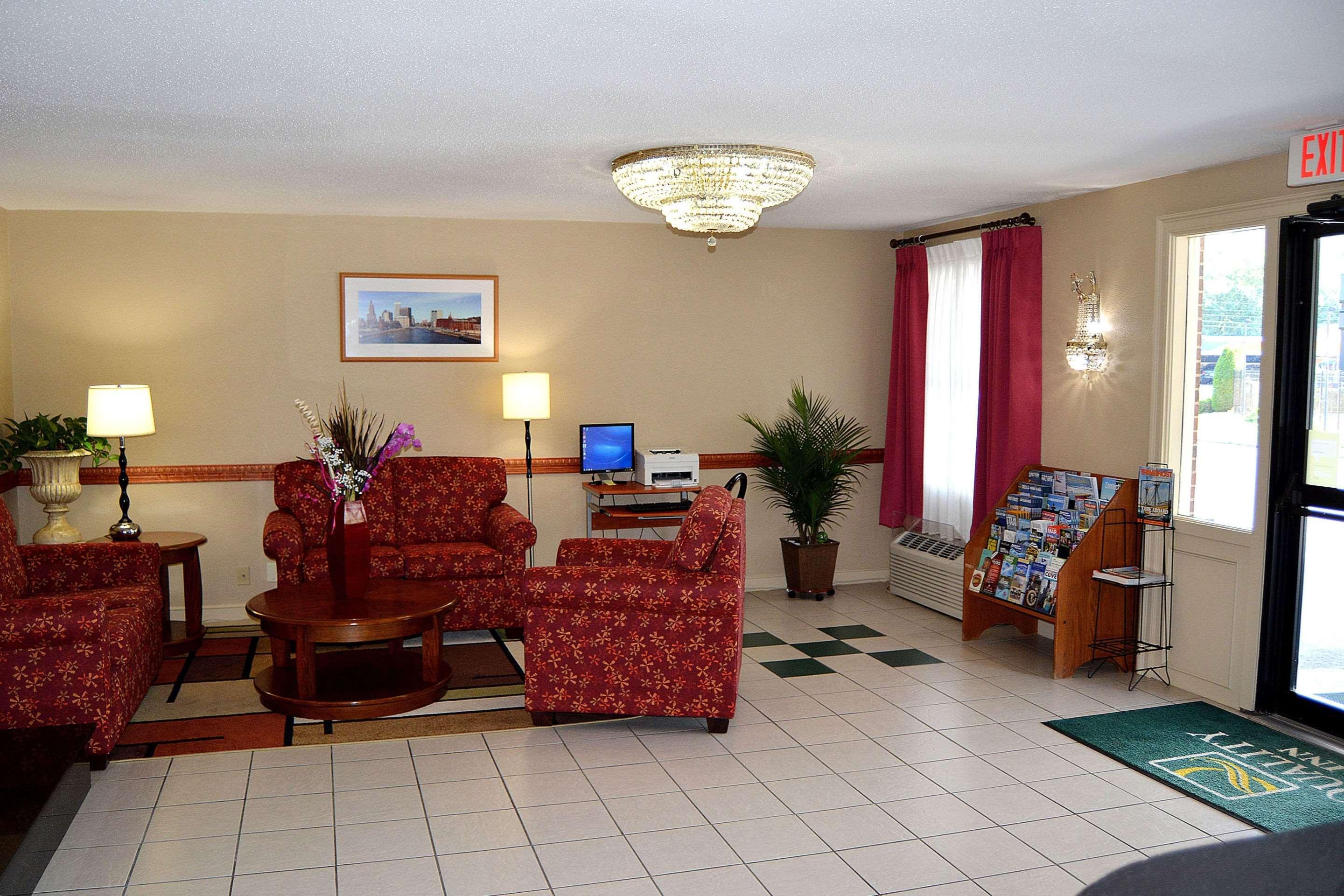 Quality Inn Raynham - Taunton Екстериор снимка