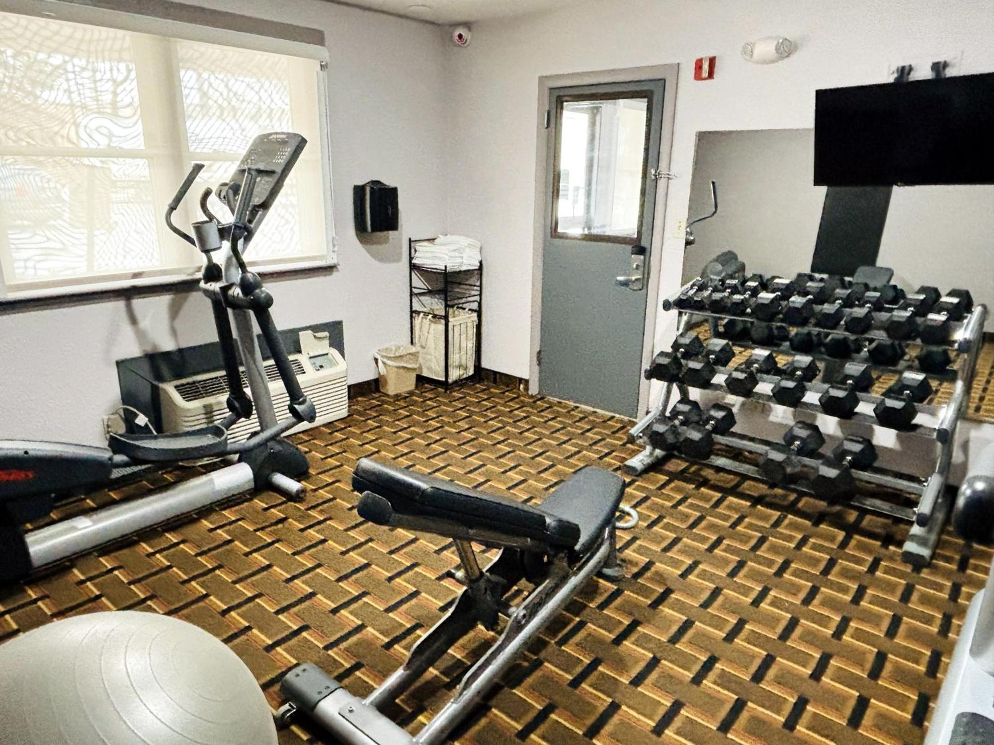 Quality Inn Raynham - Taunton Екстериор снимка