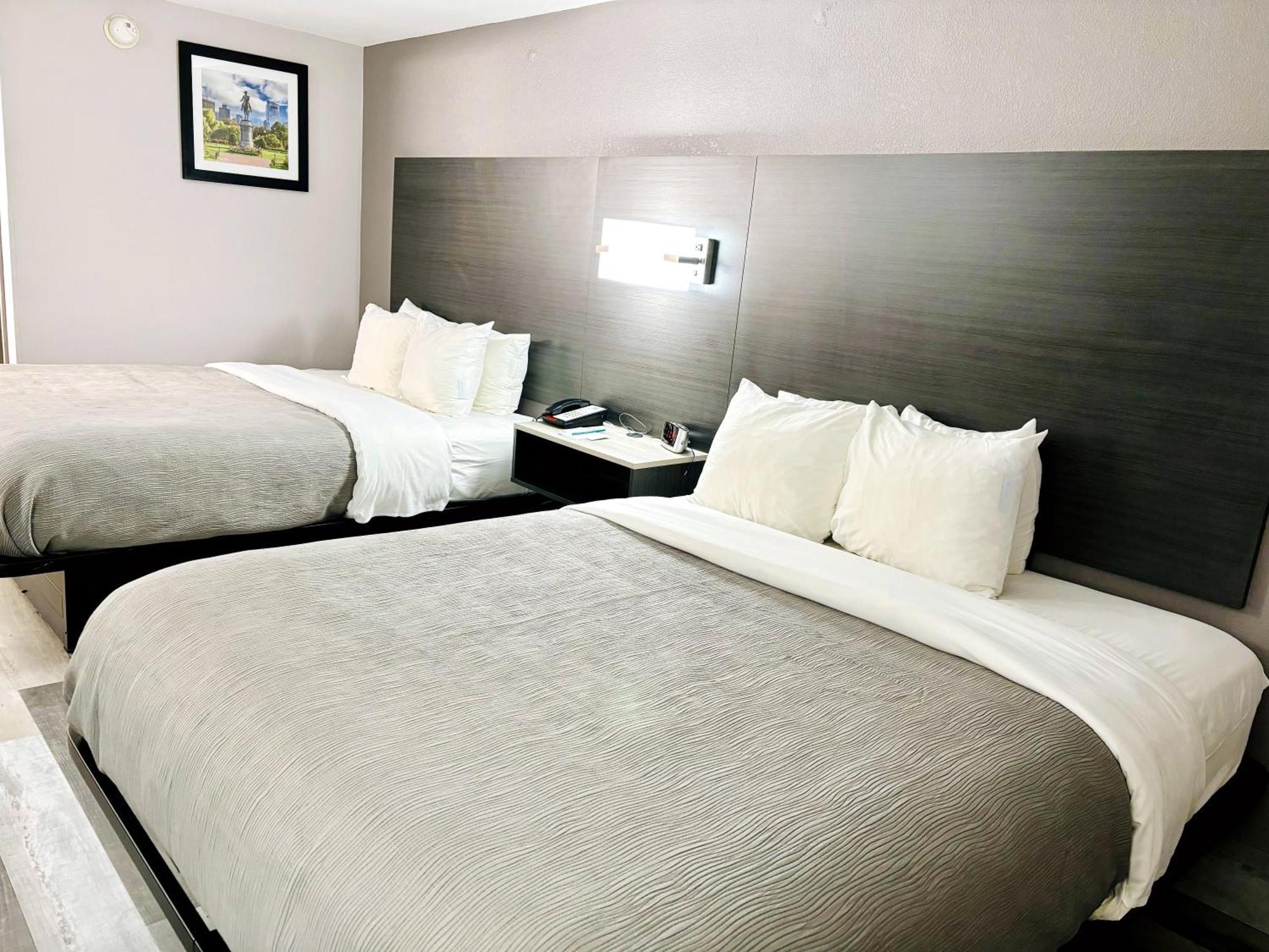 Quality Inn Raynham - Taunton Екстериор снимка