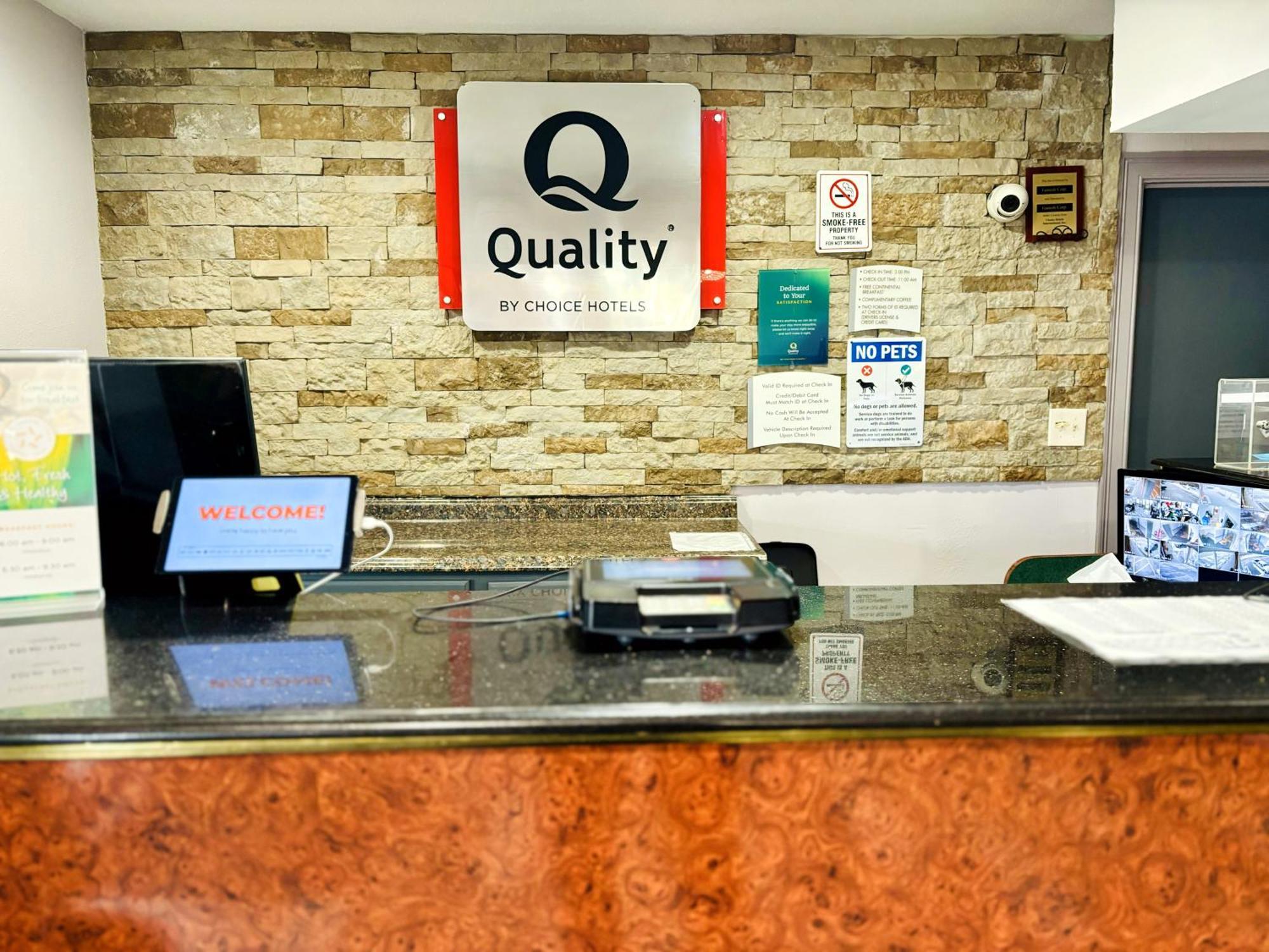 Quality Inn Raynham - Taunton Екстериор снимка