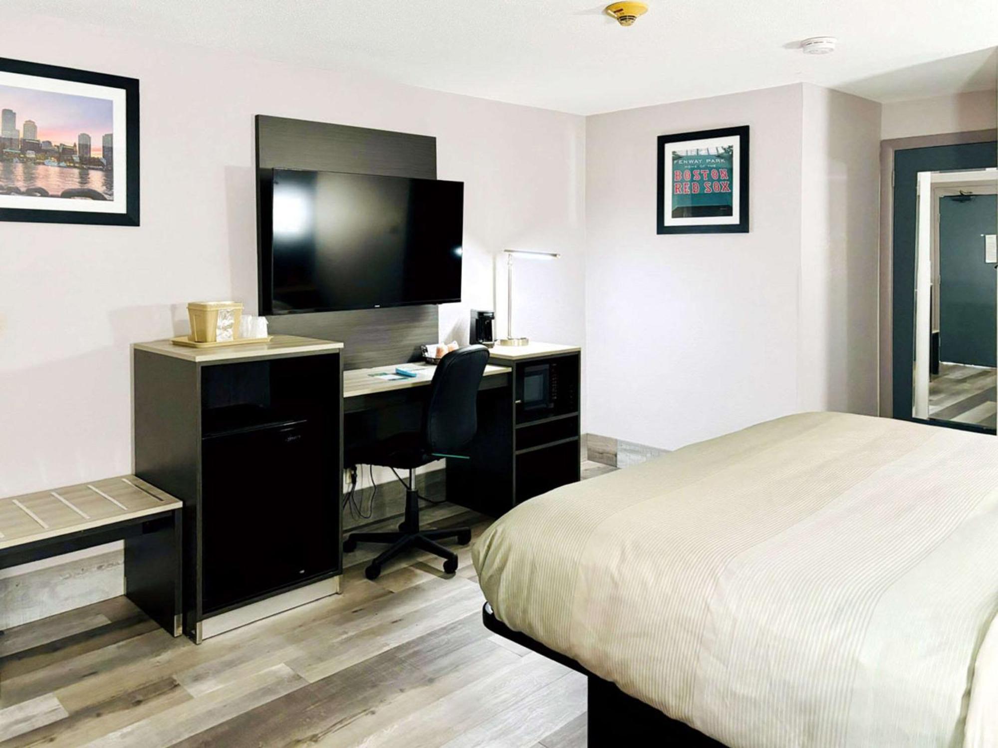 Quality Inn Raynham - Taunton Екстериор снимка
