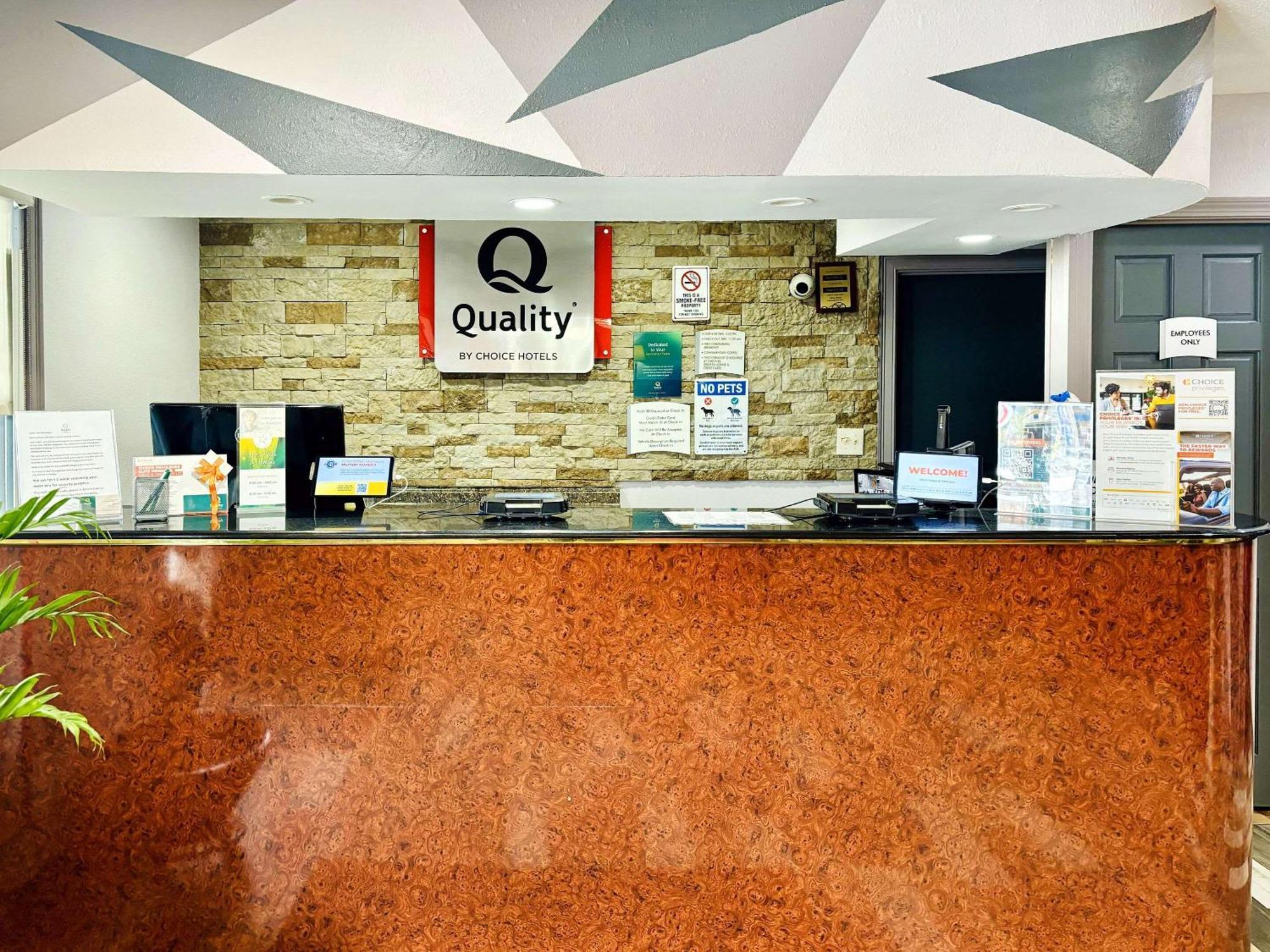 Quality Inn Raynham - Taunton Екстериор снимка